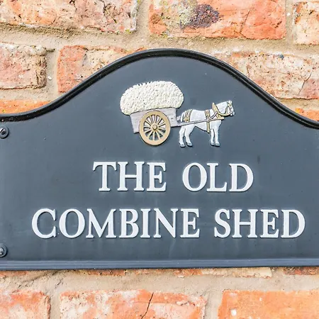 The Old Combine Shed Huby